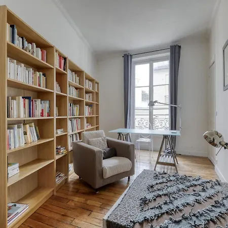 Apartament Spacious Typical Parisian Flat - Le Marais Paryż