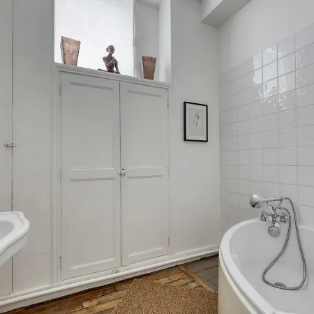 דירה Spacious Typical Parisian Flat - Le Marais