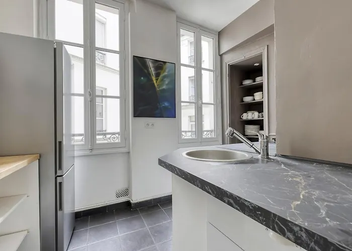 Spacious Typical Parisian Flat - Le Marais Appartamento *